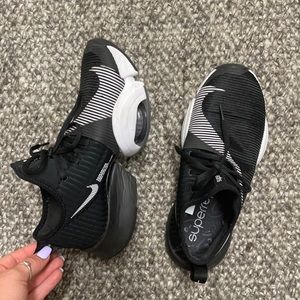 nike superrep sneakers!!